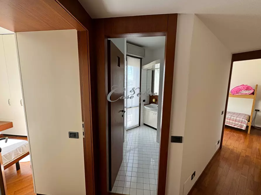 Immagine 15 di Appartamento in vendita  in Via della Ferriera a Arosio