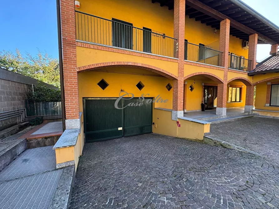 Immagine 6 di Box auto in vendita  in Via Scalabrini a Cermenate