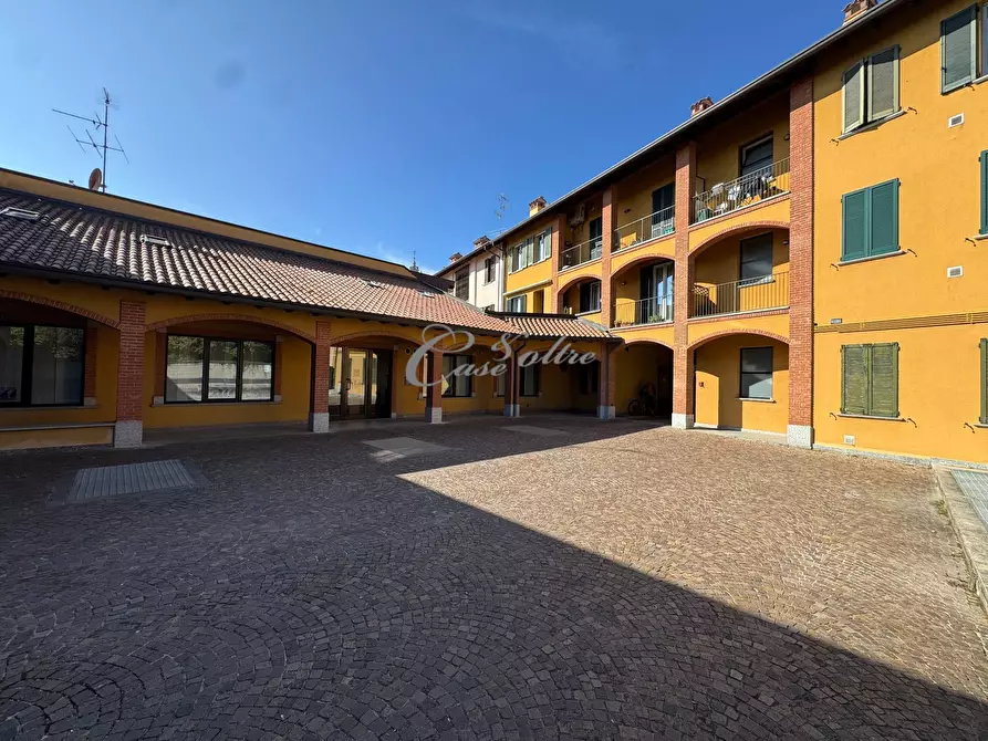 Immagine 7 di Box auto in vendita  in Via Scalabrini a Cermenate