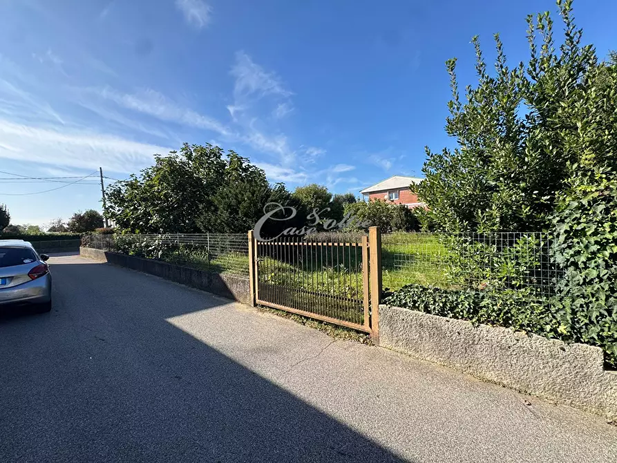 Immagine 7 di Terreno residenziale in vendita  in Via Lavezzari a Solbiate Con Cagno