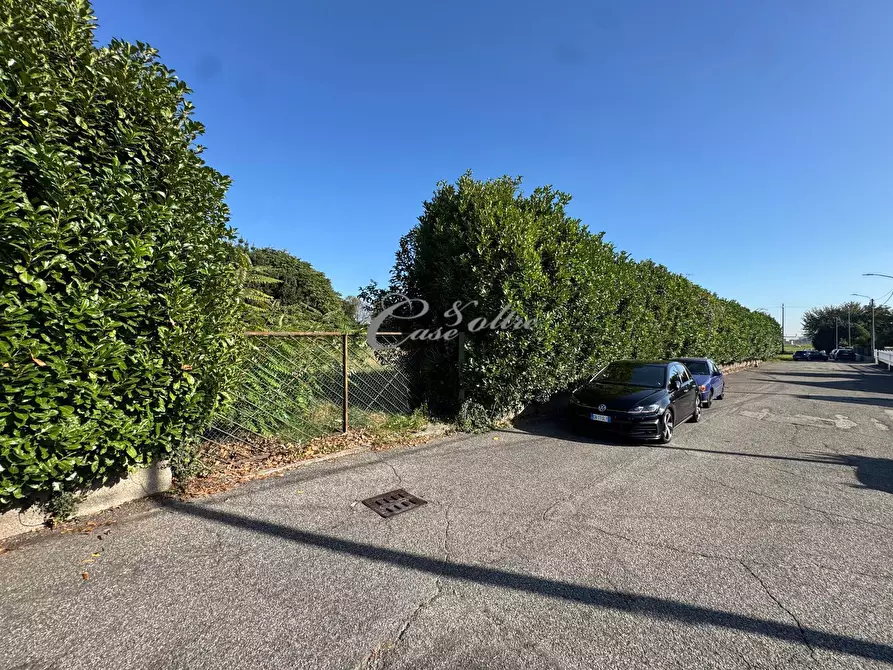 Immagine 3 di Terreno residenziale in vendita  in Via Togliatti a Solbiate Con Cagno