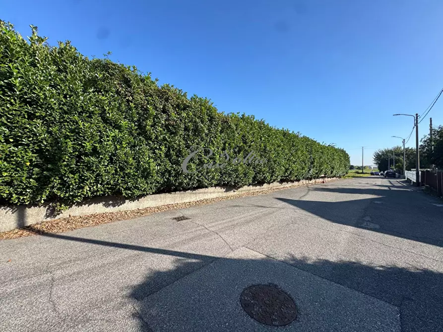 Immagine 9 di Terreno residenziale in vendita  in Via Togliatti a Solbiate Con Cagno