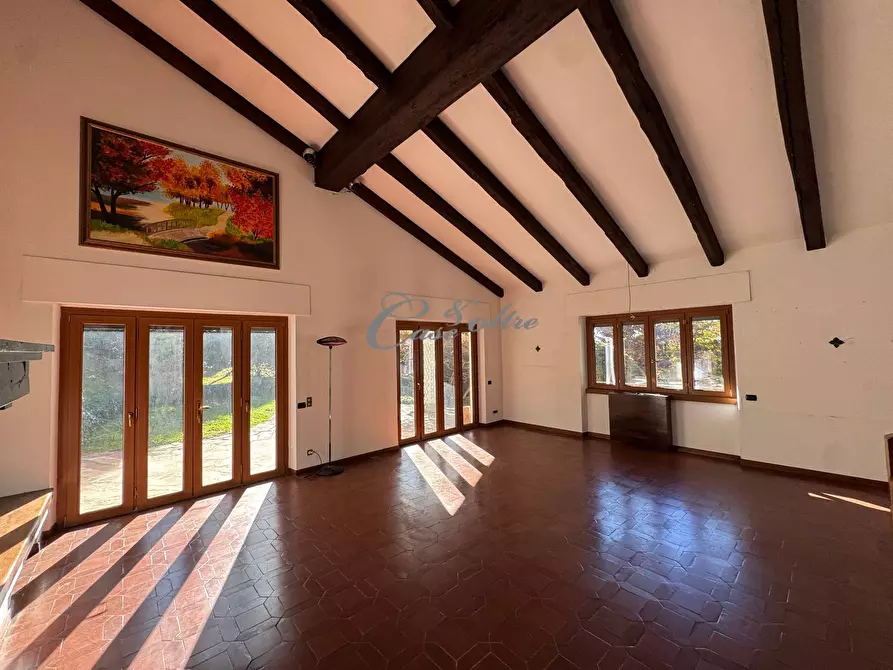 Immagine 14 di Villa in vendita  in Via del Ronco a Arosio