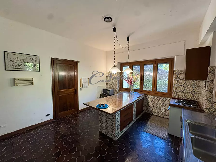 Immagine 18 di Villa in vendita  in Via del Ronco a Arosio