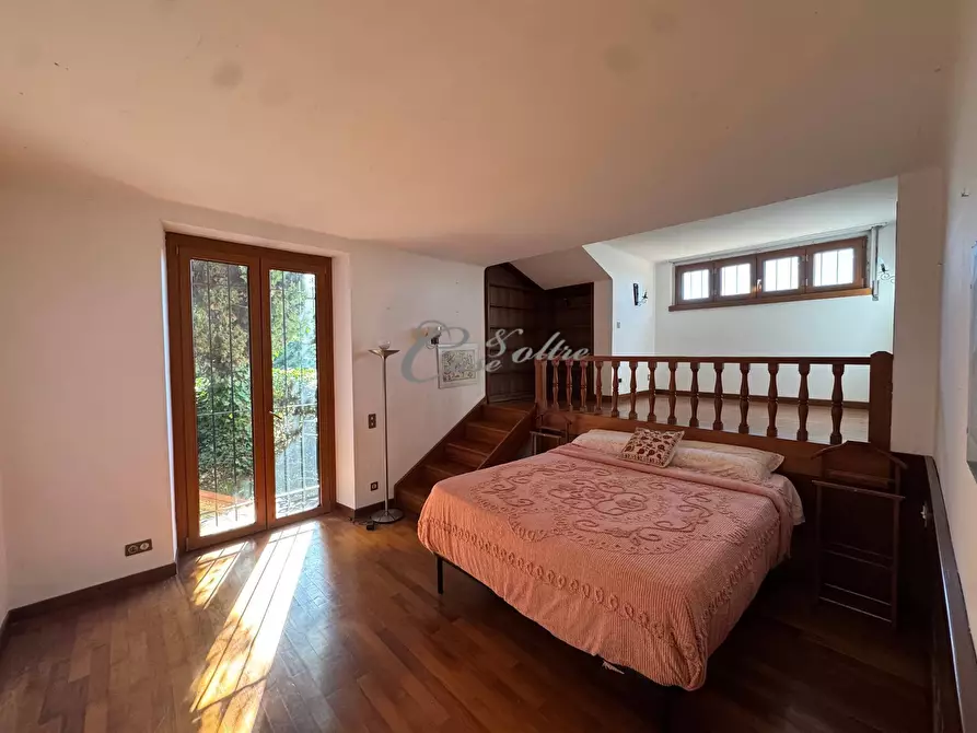 Immagine 25 di Villa in vendita  in Via del Ronco a Arosio