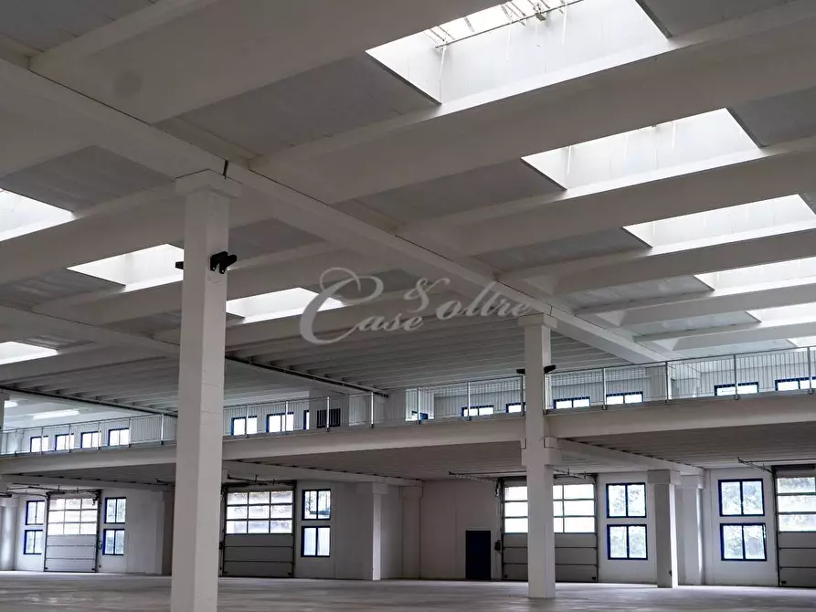 Immagine 5 di Capannone industriale in vendita  in Via Cervino a Arosio