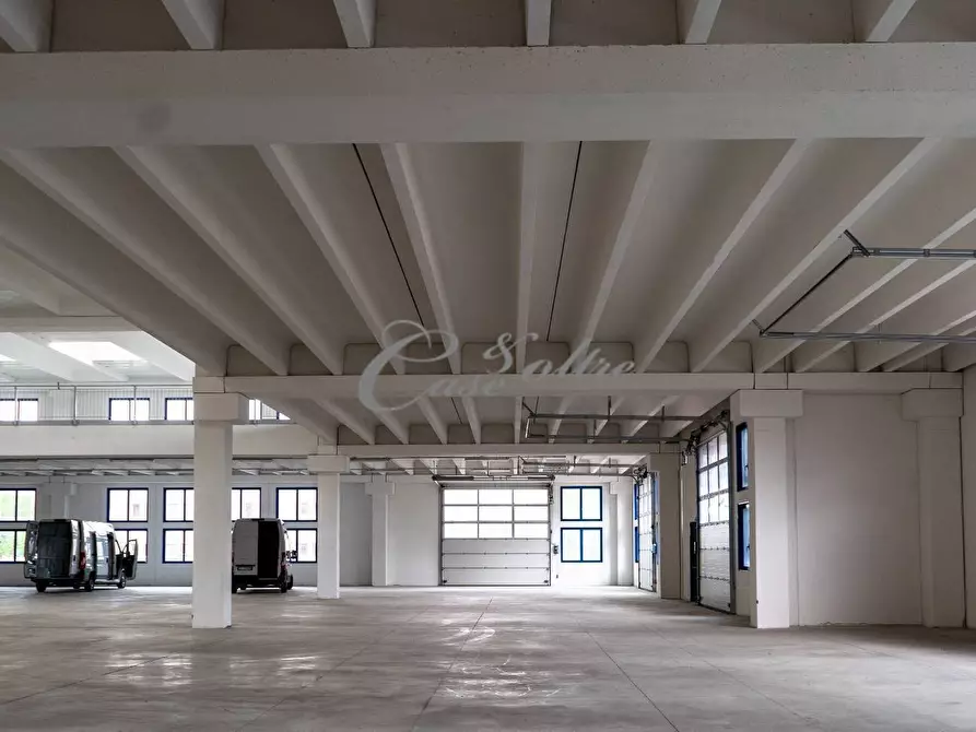 Immagine 6 di Capannone industriale in vendita  in Via Cervino a Arosio