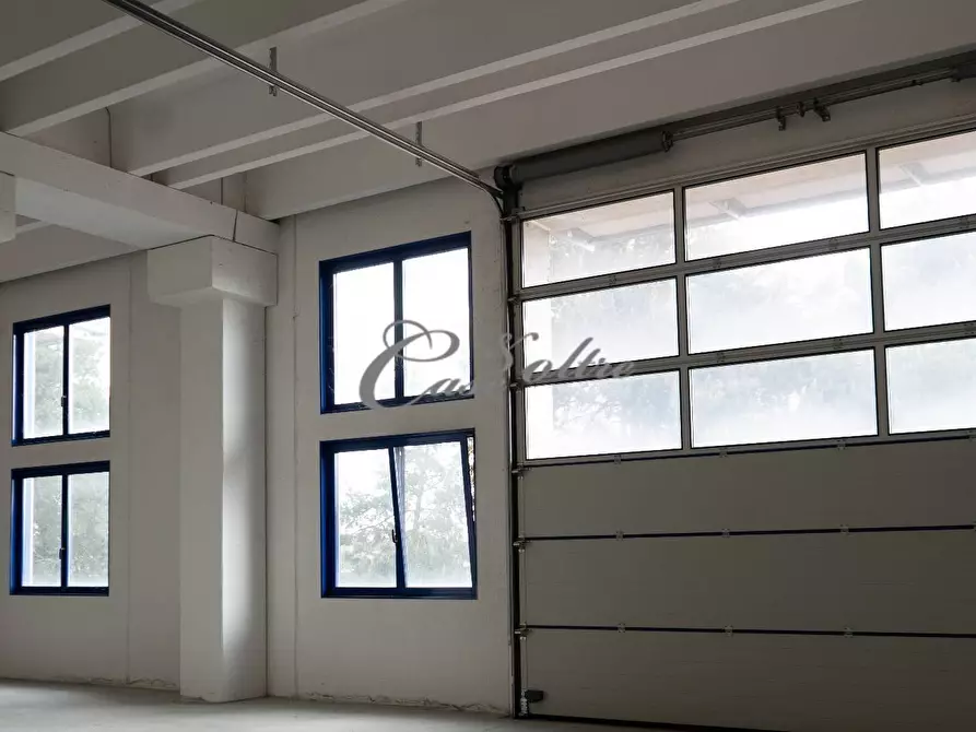 Immagine 12 di Capannone industriale in vendita  in Via Cervino a Arosio