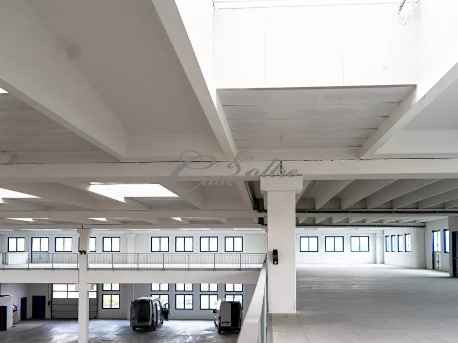 Immagine 4 di Capannone industriale in vendita  in Via Cervino a Arosio