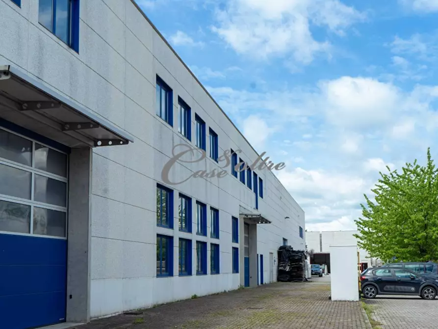 Immagine 15 di Capannone industriale in vendita  in Via Cervino a Arosio