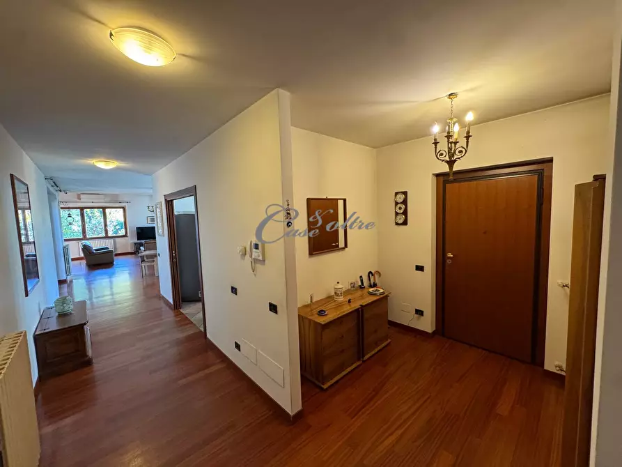 Immagine 9 di Villa in vendita  in Strada Privata delle Acacie a Arosio