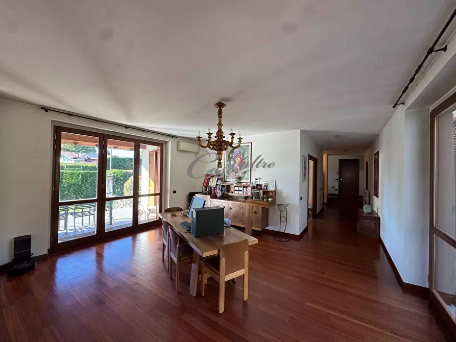 Immagine 13 di Villa in vendita  in Strada Privata delle Acacie a Arosio
