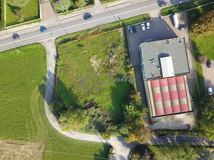 Immagine 5 di Locale commerciale in vendita  in Via dei Pini a Solbiate Con Cagno