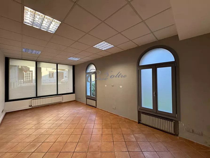 Immagine 21 di Ufficio in affitto  in Via Don Luigi Meroni a Arosio