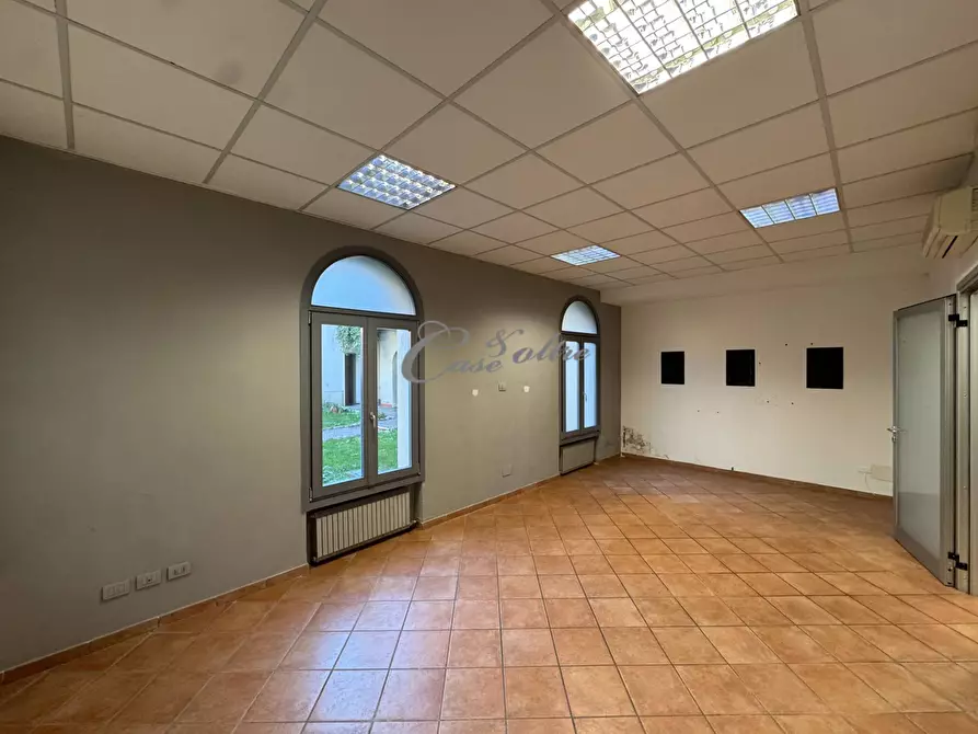 Immagine 22 di Ufficio in vendita  in Via Don Luigi Meroni a Arosio