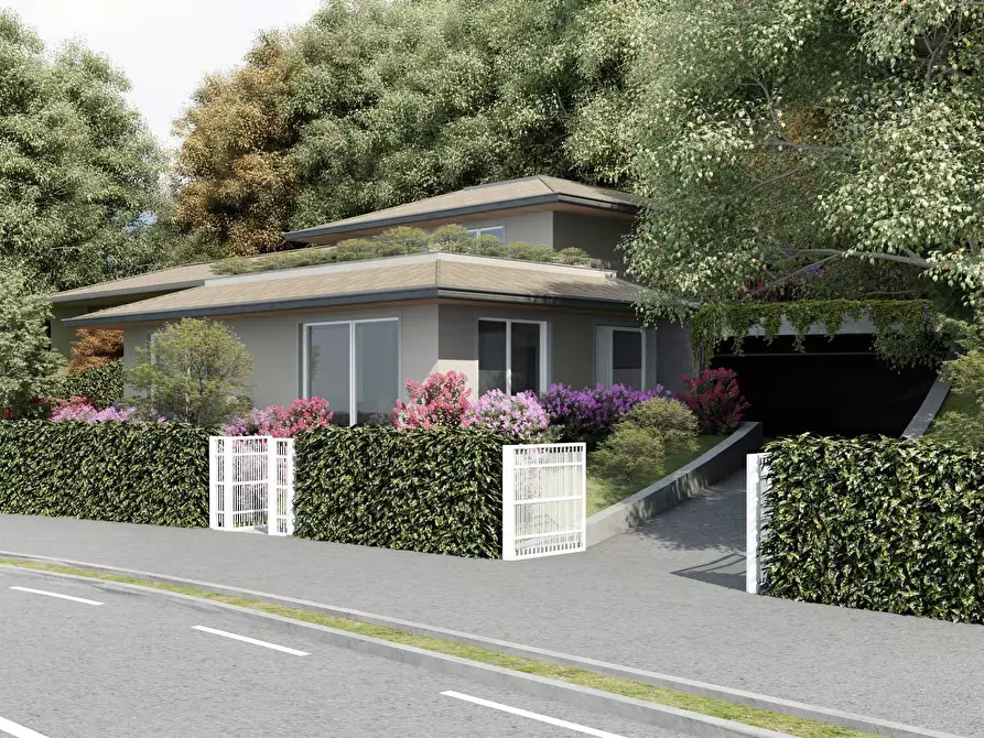 Immagine 1 di Villa in vendita  in Strada Privata del Golf a Arosio