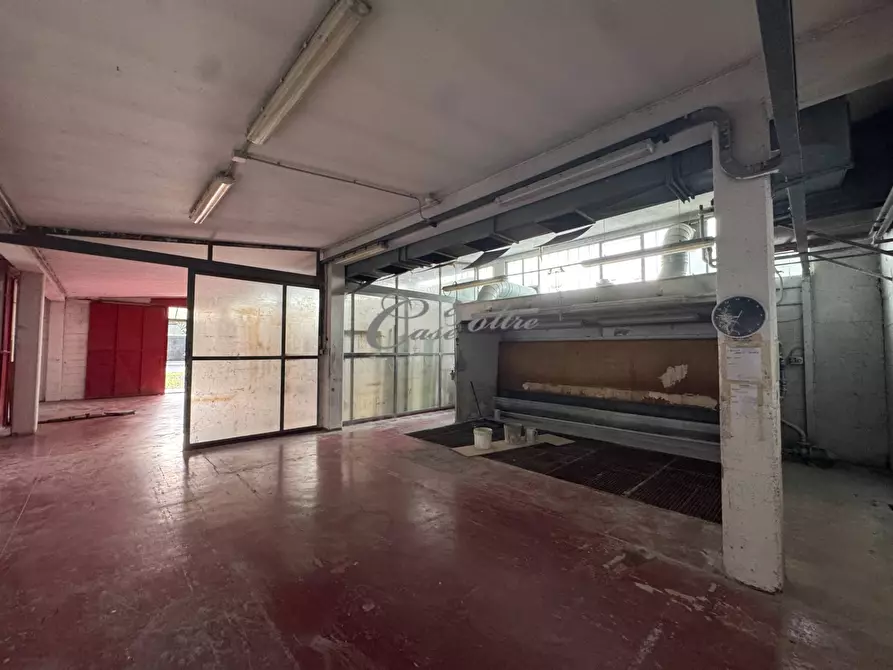 Immagine 20 di Capannone industriale in vendita  in Via Milano a Cantù