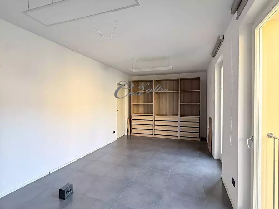 Immagine 6 di Ufficio in affitto  in Piazza Castello a Arosio