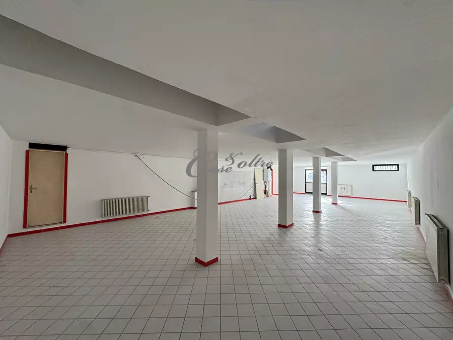 Immagine 15 di Laboratorio in vendita  in Via Fiume a Solbiate Con Cagno