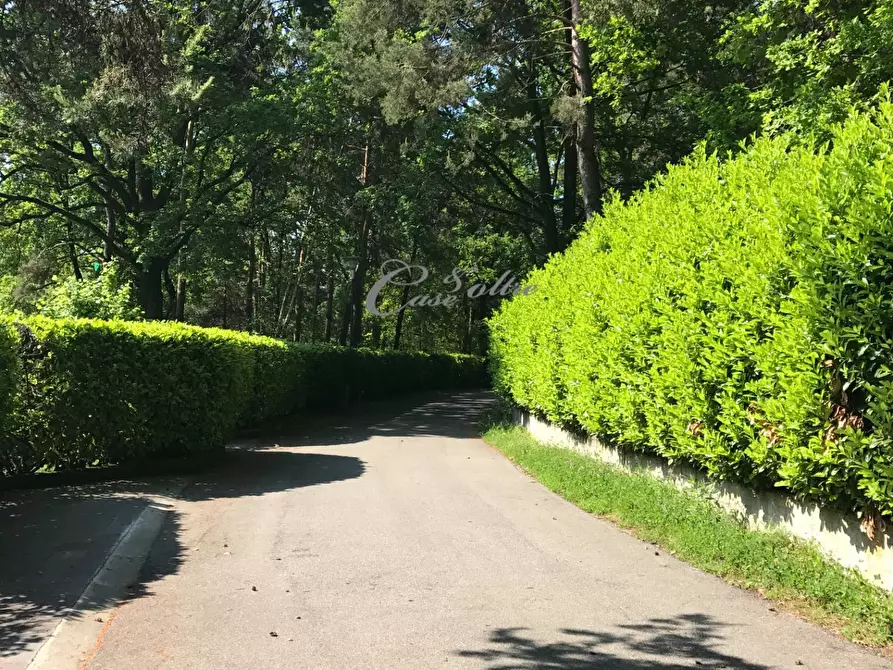 Immagine 15 di Terreno residenziale in vendita  in Via Dei Colli a Solbiate Con Cagno