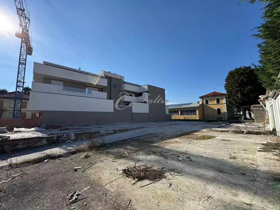 Immagine 3 di Terreno residenziale in vendita  in Via Fratelli Porro a Barlassina