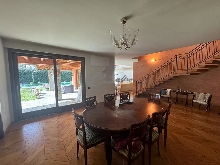 Immagine 16 di Villa in vendita  in Strada Privata del Golf a Olgiate Comasco