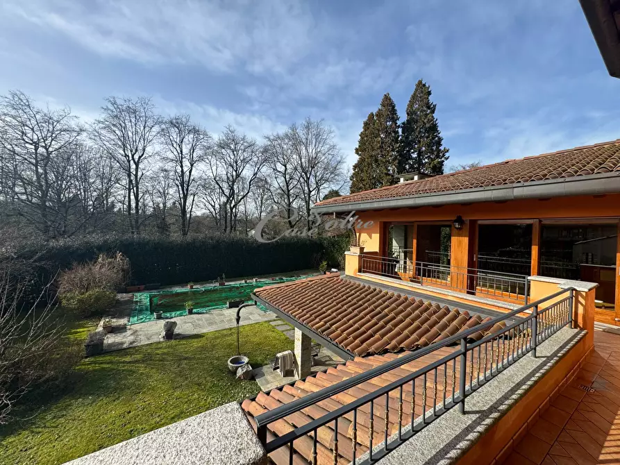 Immagine 19 di Villa in vendita  in Strada Privata del Golf a Olgiate Comasco