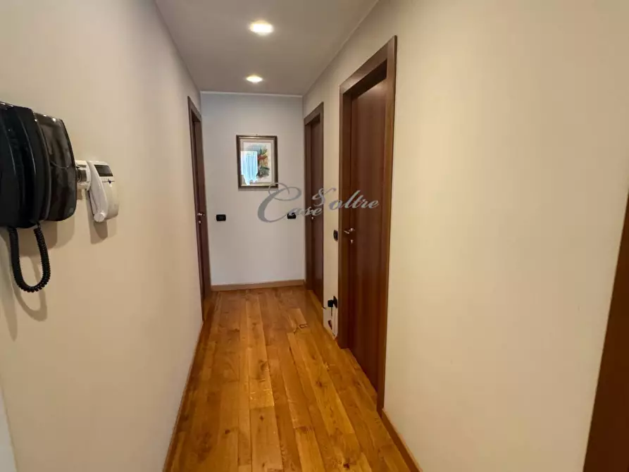 Immagine 17 di Villa in vendita  in Strada Privata del Golf a Olgiate Comasco