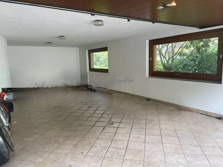 Immagine 30 di Villa in vendita  in Strada Privata del Golf a Olgiate Comasco