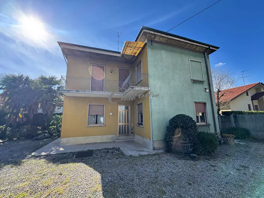 Immagine 4 di Casa indipendente in vendita  in Via Antonio Stoppani a Mariano Comense