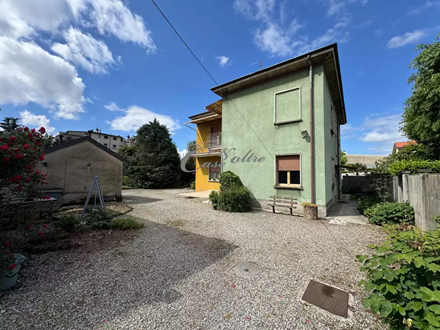 Immagine 4 di Casa indipendente in vendita  in Via Antonio Stoppani a Mariano Comense