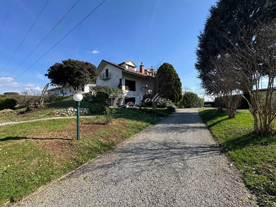 Immagine 1 di Appartamento in affitto  in Via Meucci a Lentate Sul Seveso