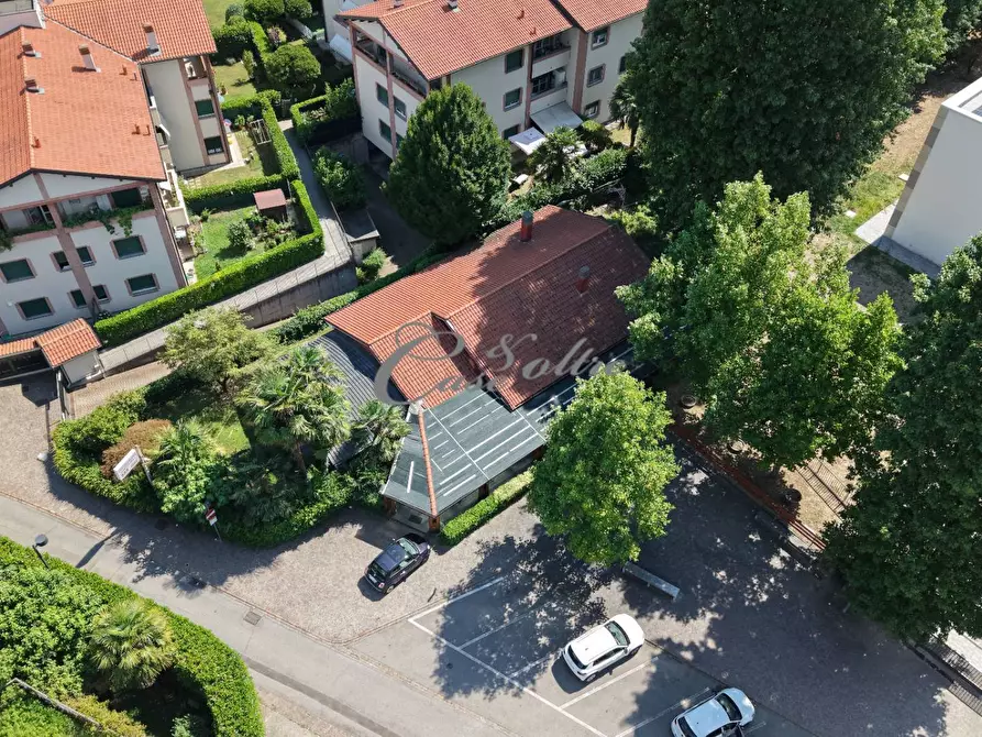 Immagine 22 di Locale commerciale in vendita  in Via Aldo Moro a Olgiate Comasco