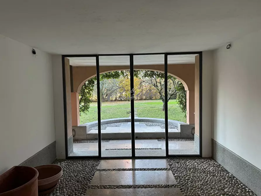 Immagine 24 di Villa in vendita  in Via Cervino a Cantù