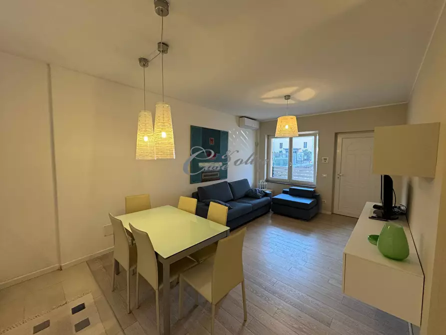 Immagine 9 di Appartamento in vendita  in Via Andrea Stoppani a Menaggio