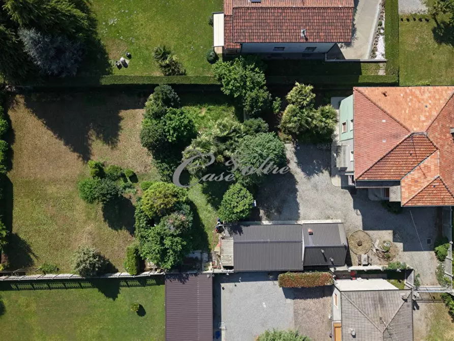 Immagine 11 di Rustico / casale in vendita  in Via Antonio Stoppani a Mariano Comense