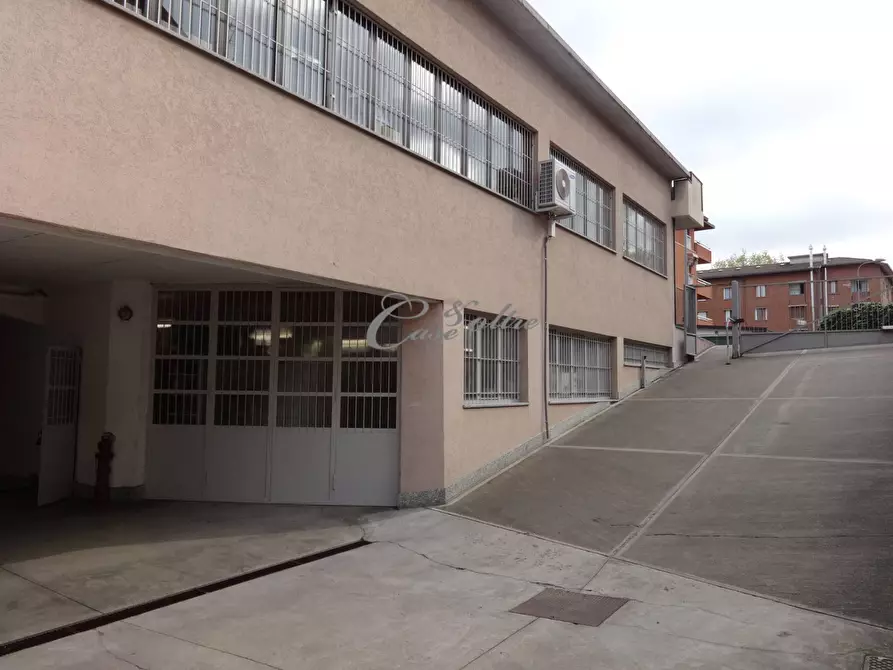 Immagine 1 di Ufficio in vendita  in Via Giuseppe Giusti a Varese