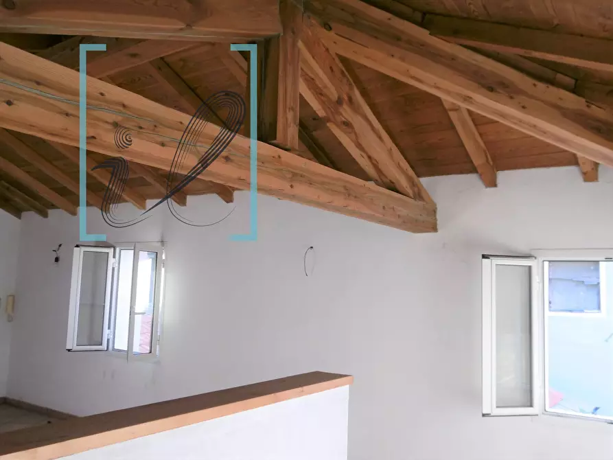 Immagine 4 di Appartamento in vendita  in Via De Filippi a Armo