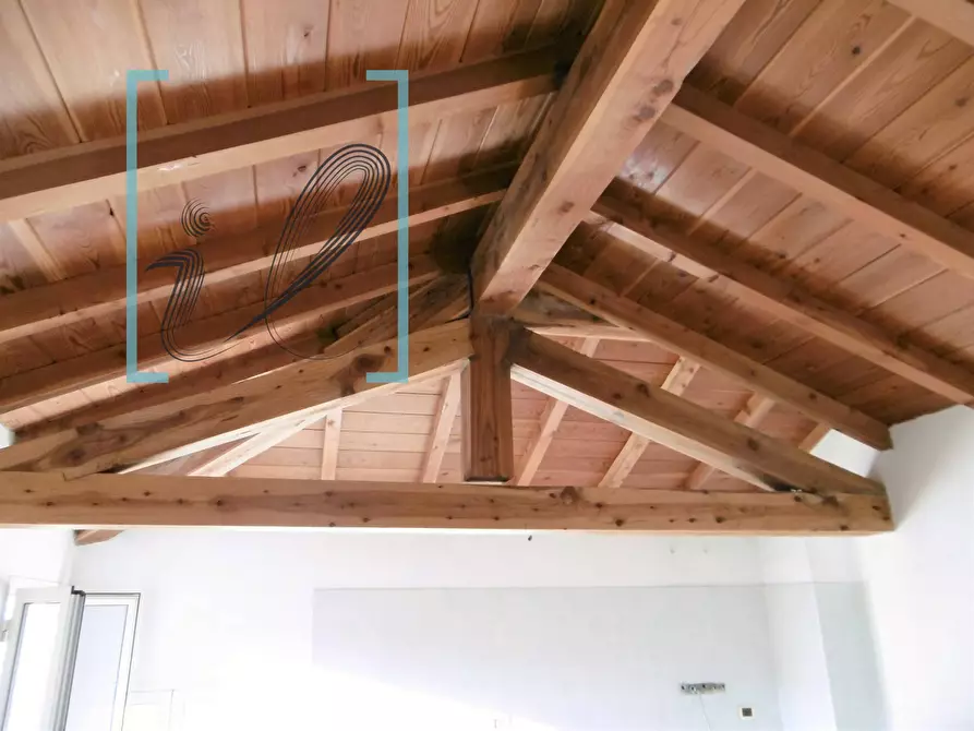 Immagine 7 di Appartamento in vendita  in Via De Filippi a Armo