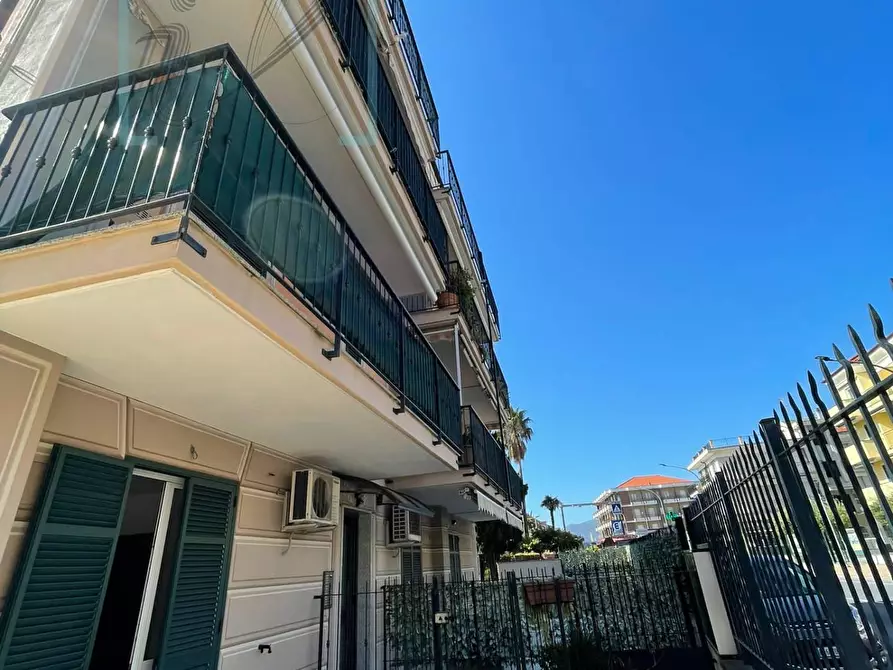 Immagine 3 di Ufficio in vendita  in via aurelia a Ceriale