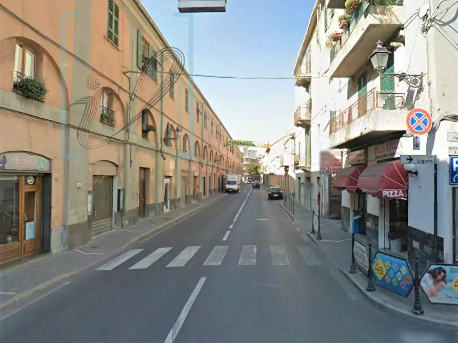 Immagine 1 di Ufficio in vendita  in via genova a Albenga