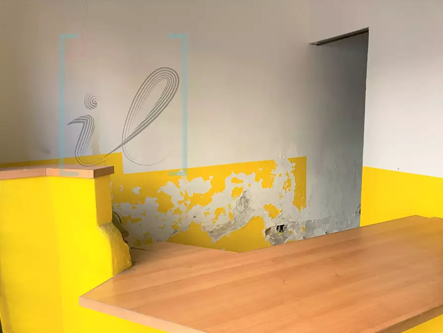Immagine 9 di Ufficio in vendita  in via genova a Albenga
