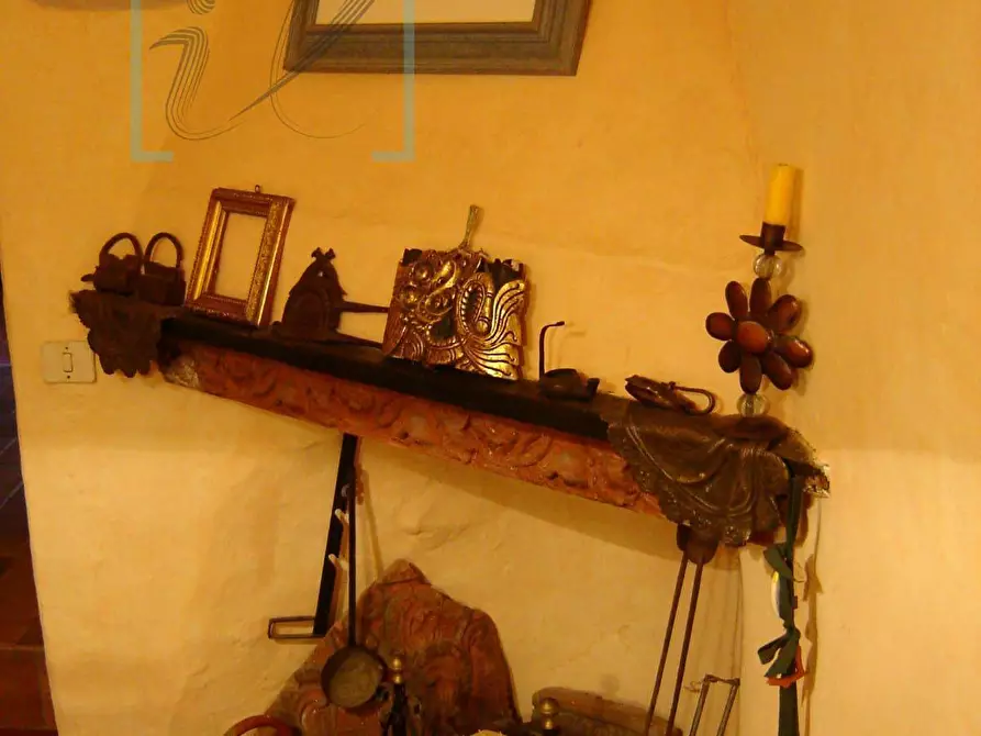 Immagine 41 di Rustico / casale in vendita  in via al castello a Castelvecchio Di Rocca Barbena