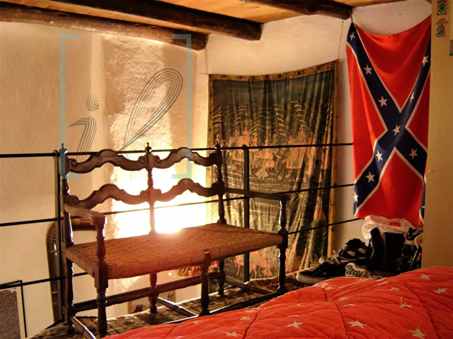 Immagine 44 di Rustico / casale in vendita  in via al castello a Castelvecchio Di Rocca Barbena