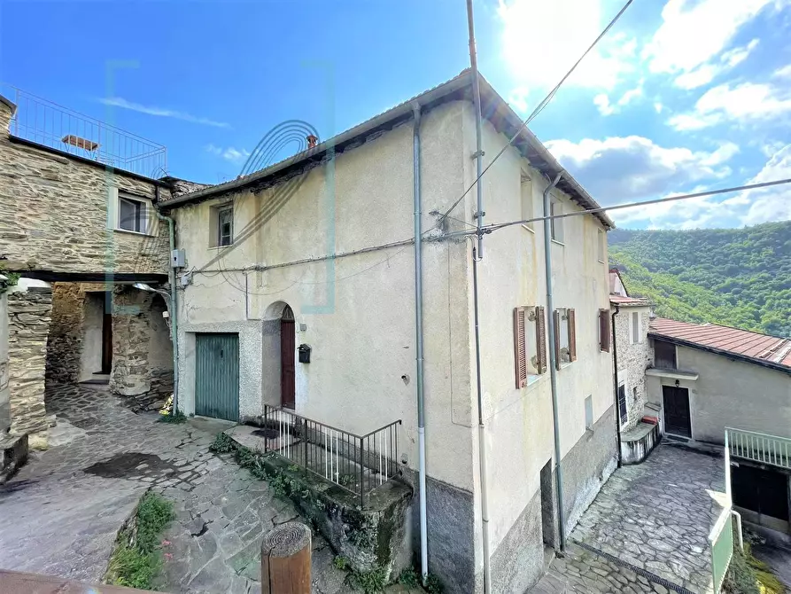 Immagine 1 di Rustico / casale in vendita  in ubaghetta località costa a Borghetto D'arroscia