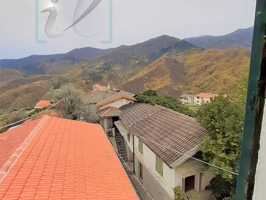 Immagine 10 di Rustico / casale in vendita  in via IV NOVEMBRE a Pornassio
