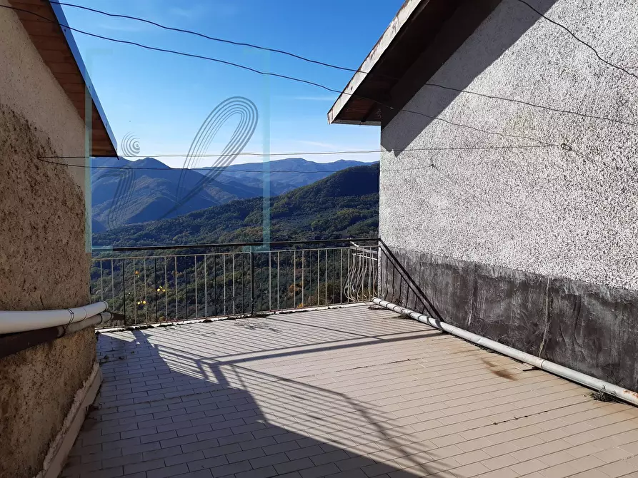 Immagine 19 di Rustico / casale in vendita  in borgata salina a Aquila D'arroscia