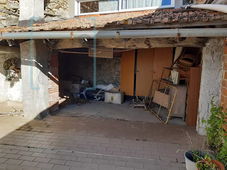 Immagine 20 di Rustico / casale in vendita  in borgata salina a Aquila D'arroscia