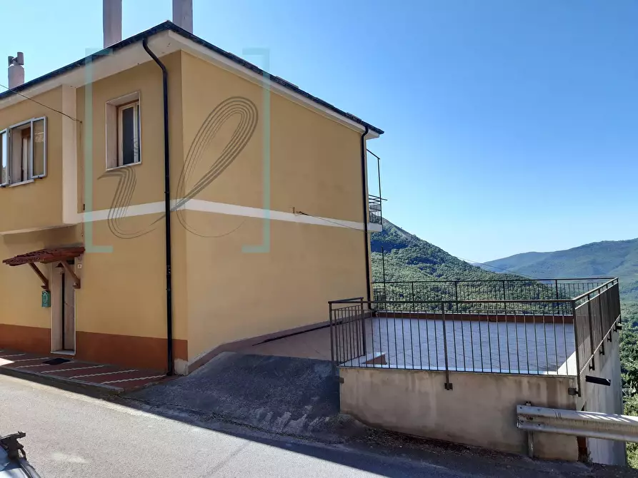 Immagine 38 di Casa indipendente in vendita  in Cesio a Cesio