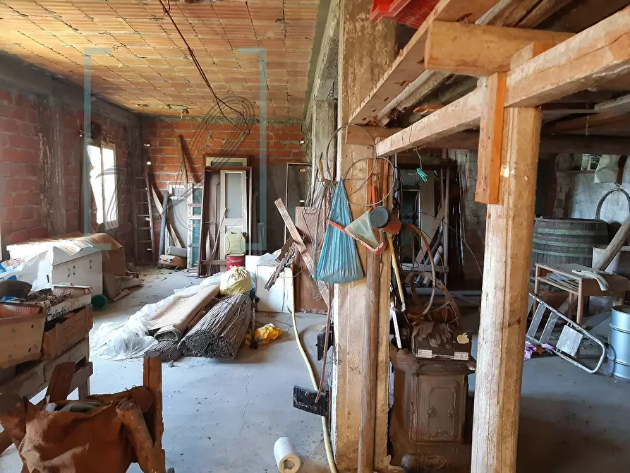 Immagine 41 di Casa indipendente in vendita  in Cesio a Cesio